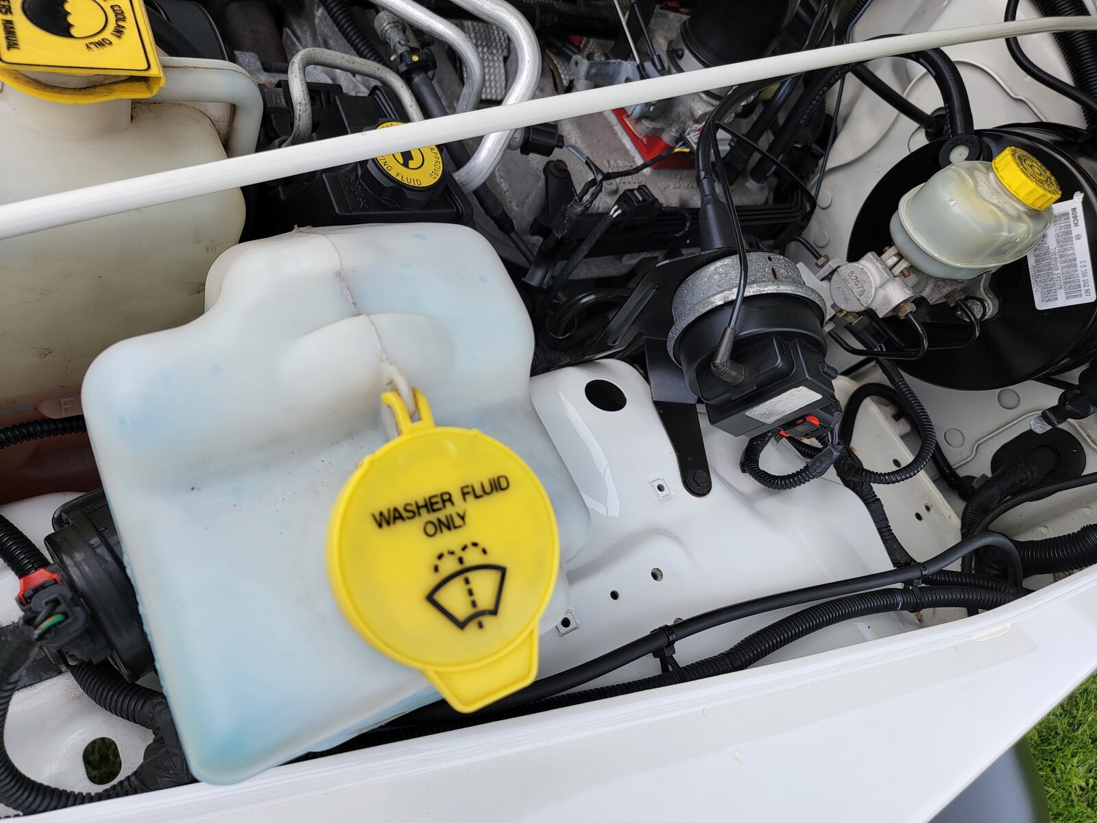 06 Golden Eagle 33 - Left Side Engine Bay.jpg