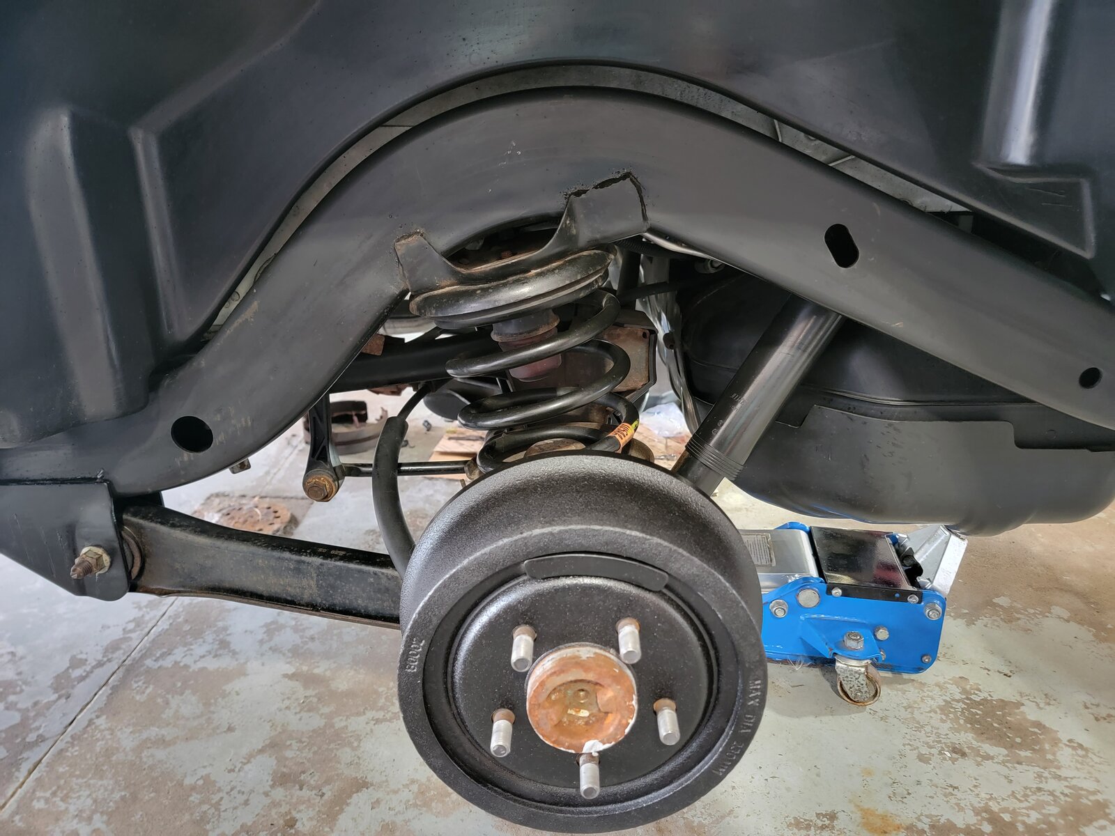 06 Golden Eagle 39 - Rear Frame wheel removed.jpg