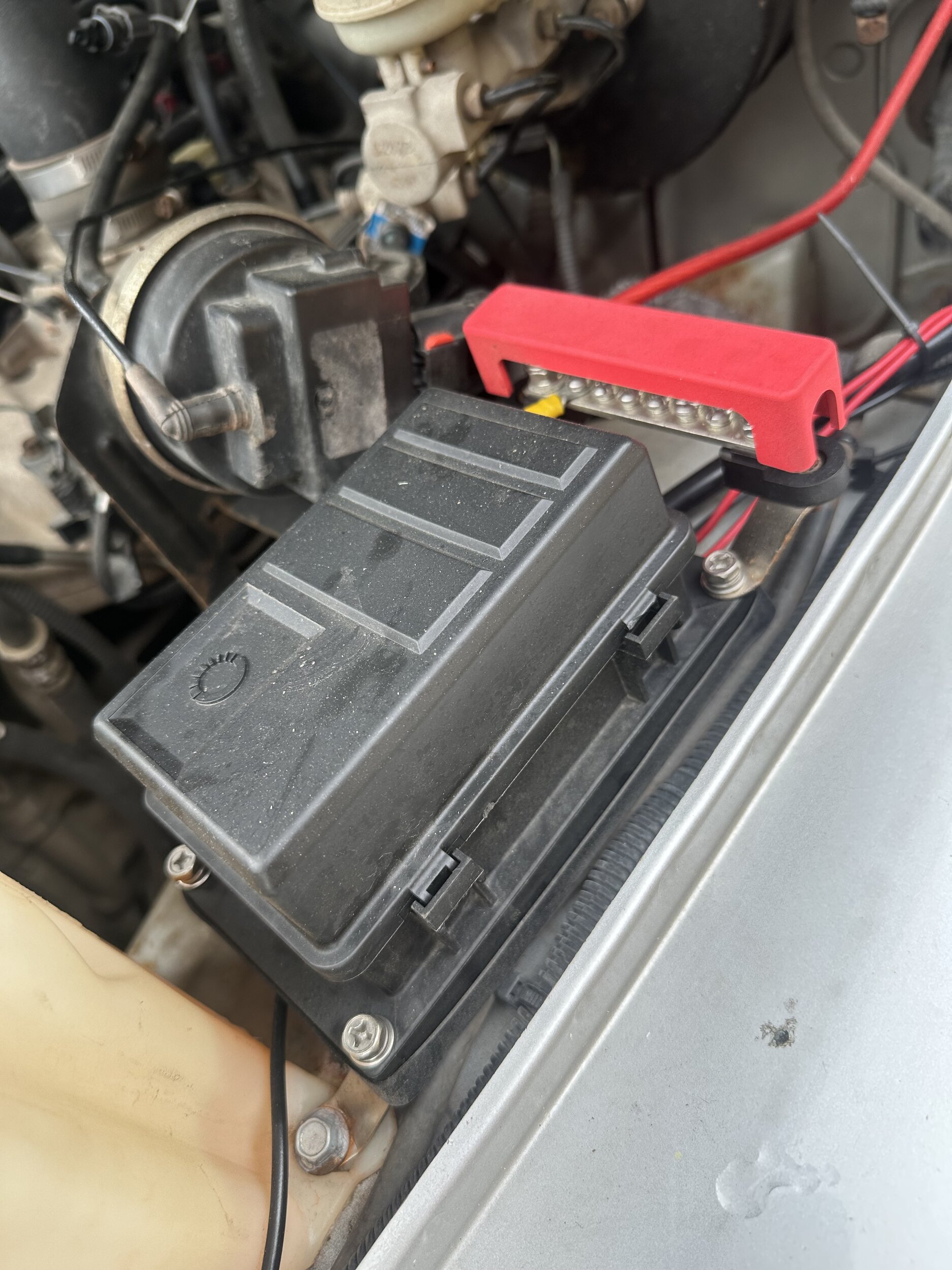 Fuse and Relay Box.jpg