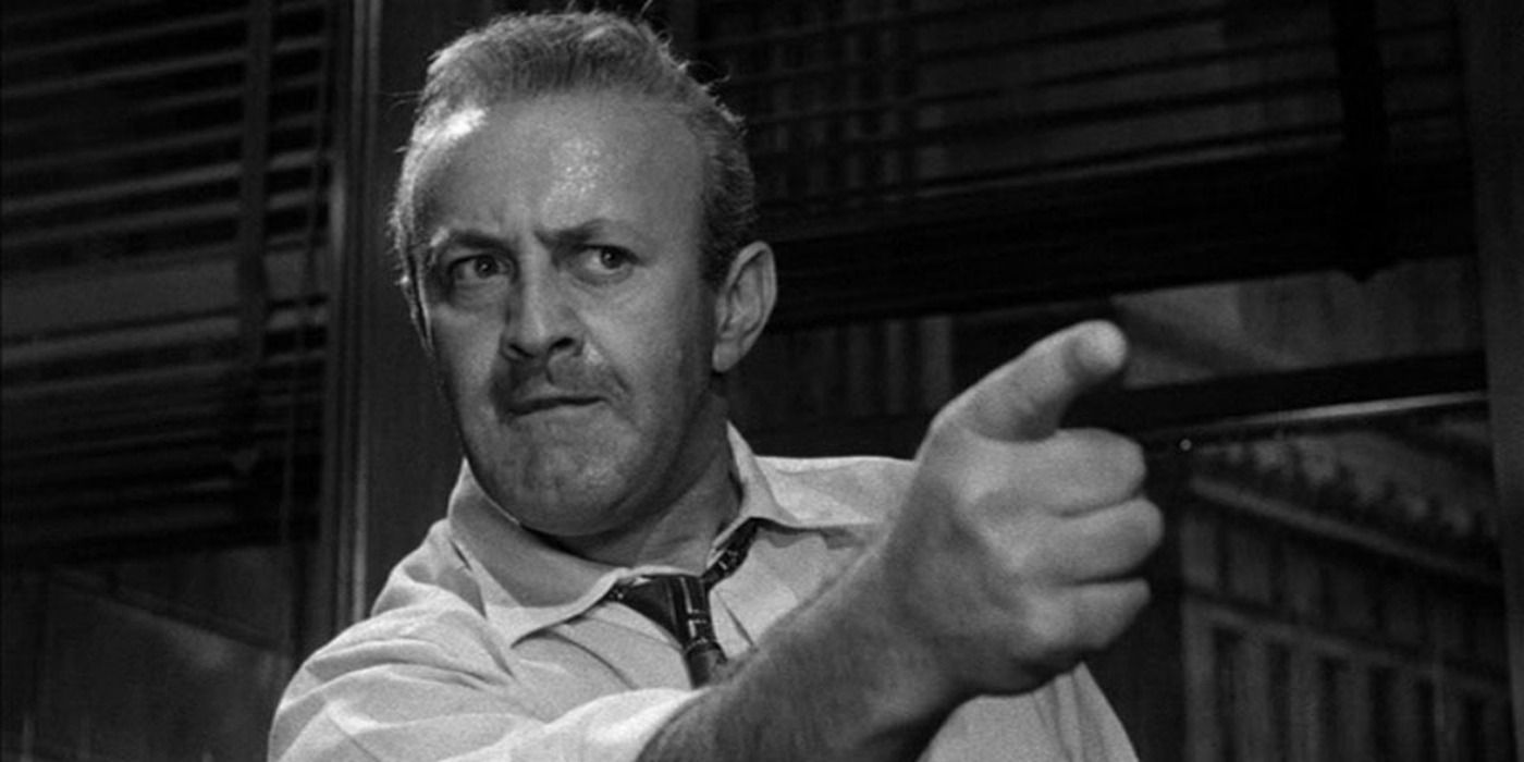 lee-j-cobb-pointing-his-finger-in-12-angry-men-1056195160.jpg