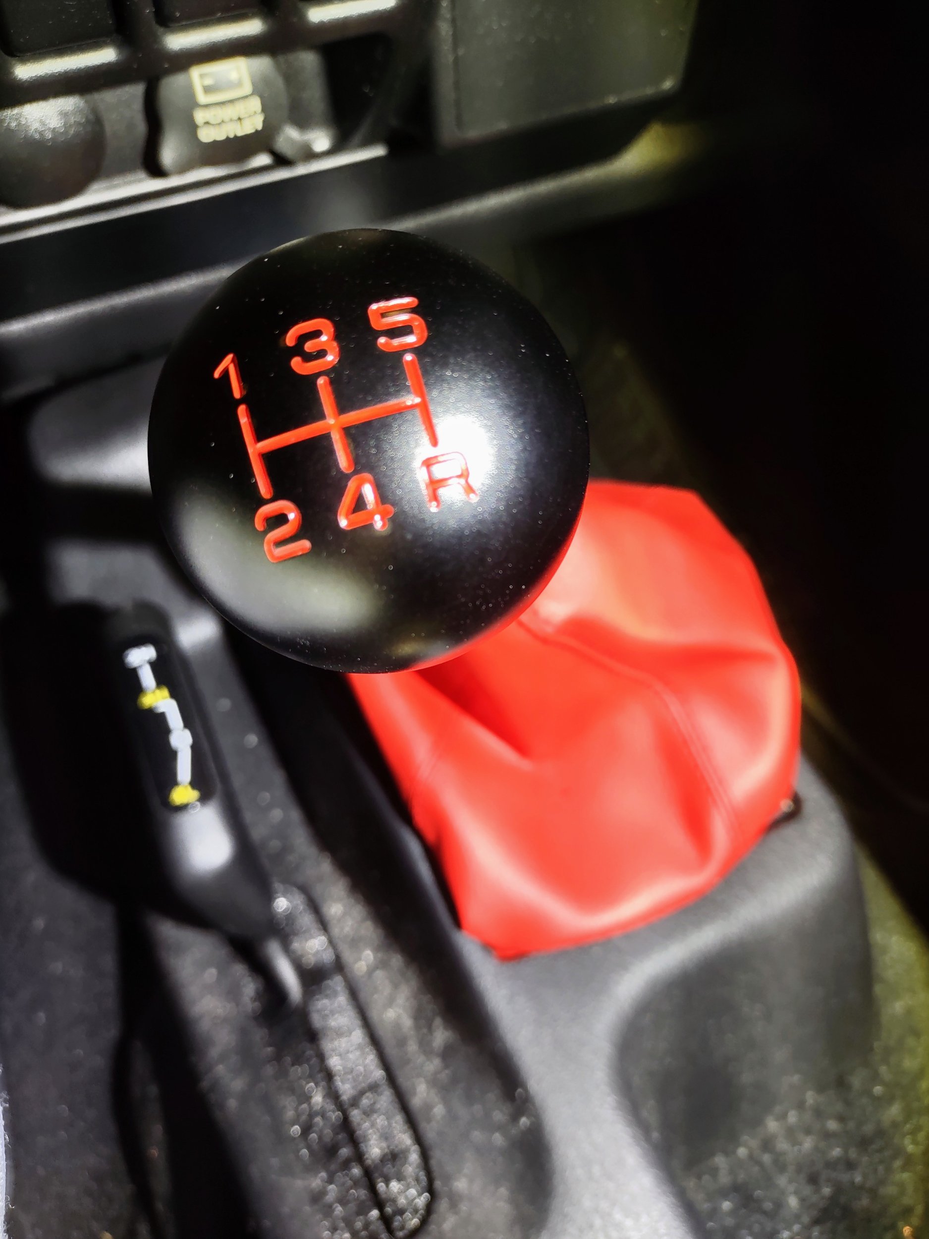 shift knob.jpg