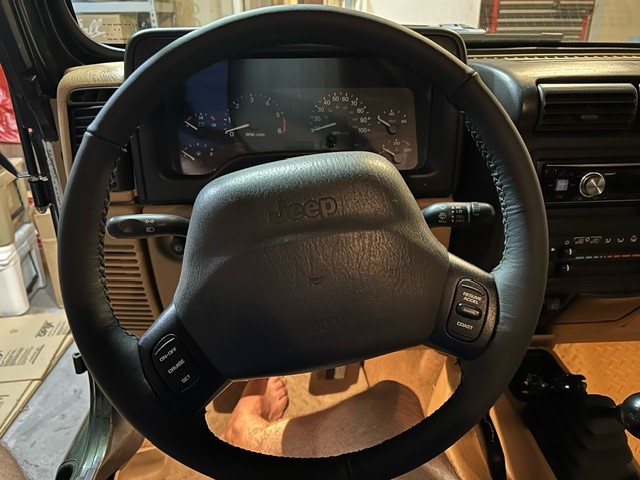 steering wheel.jpg