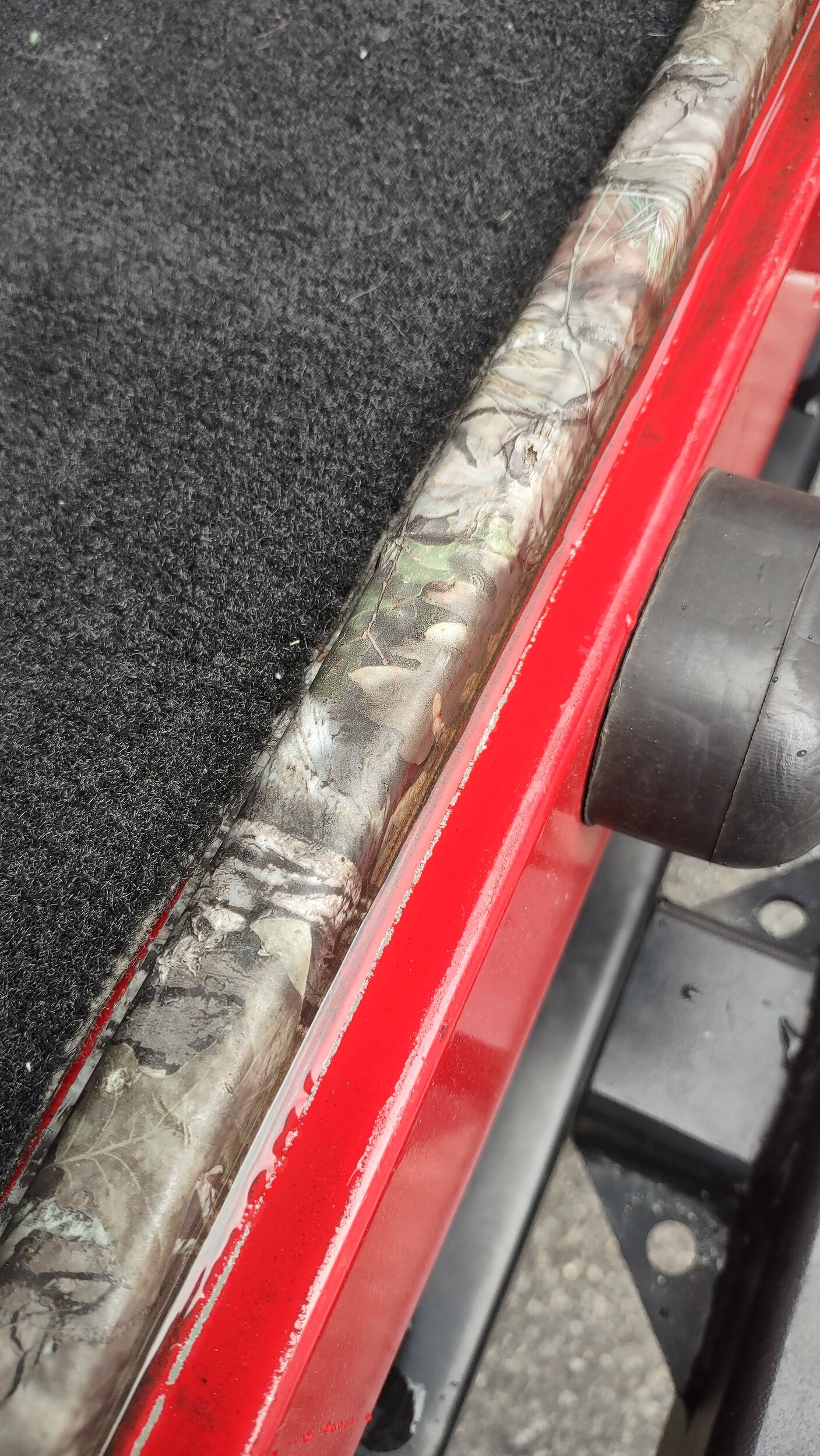 tailgate entry gaurd.jpg