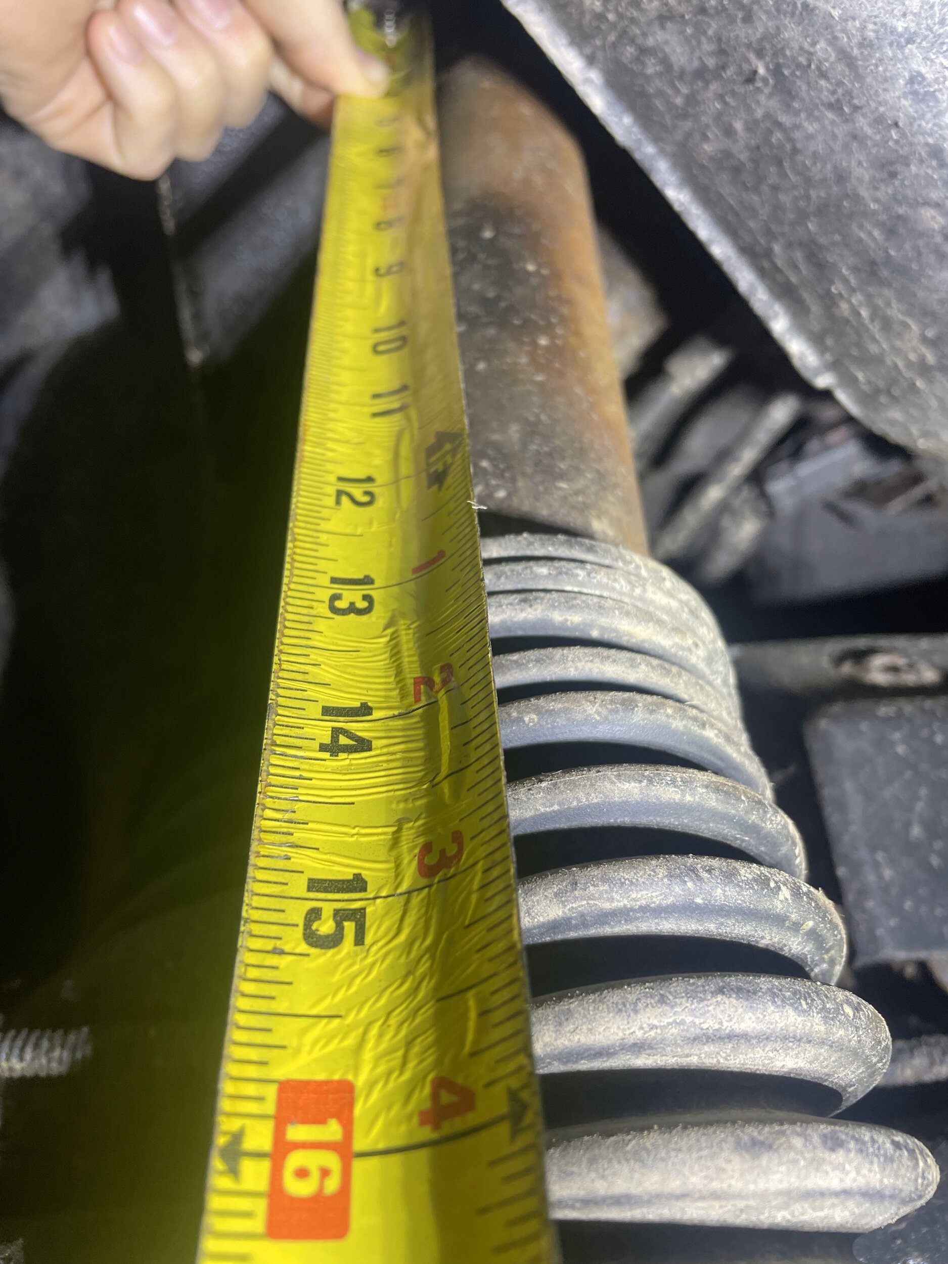 TJ REAR SHOCK LENGTH 1.jpeg