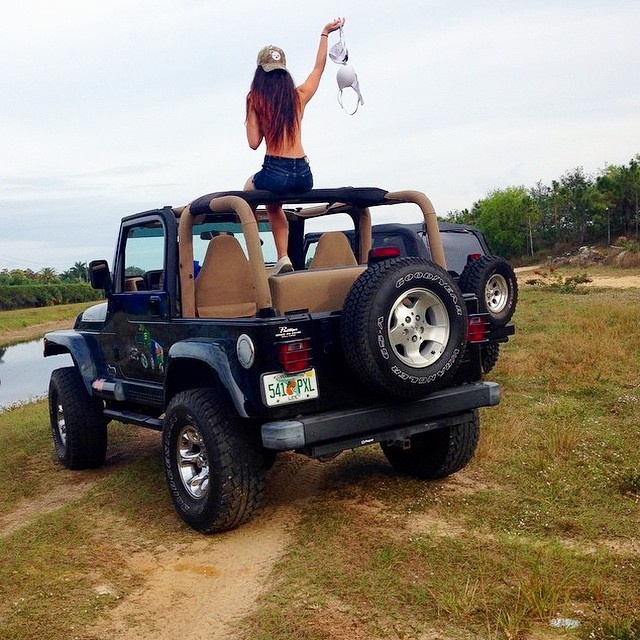 topless Jeep.jpg
