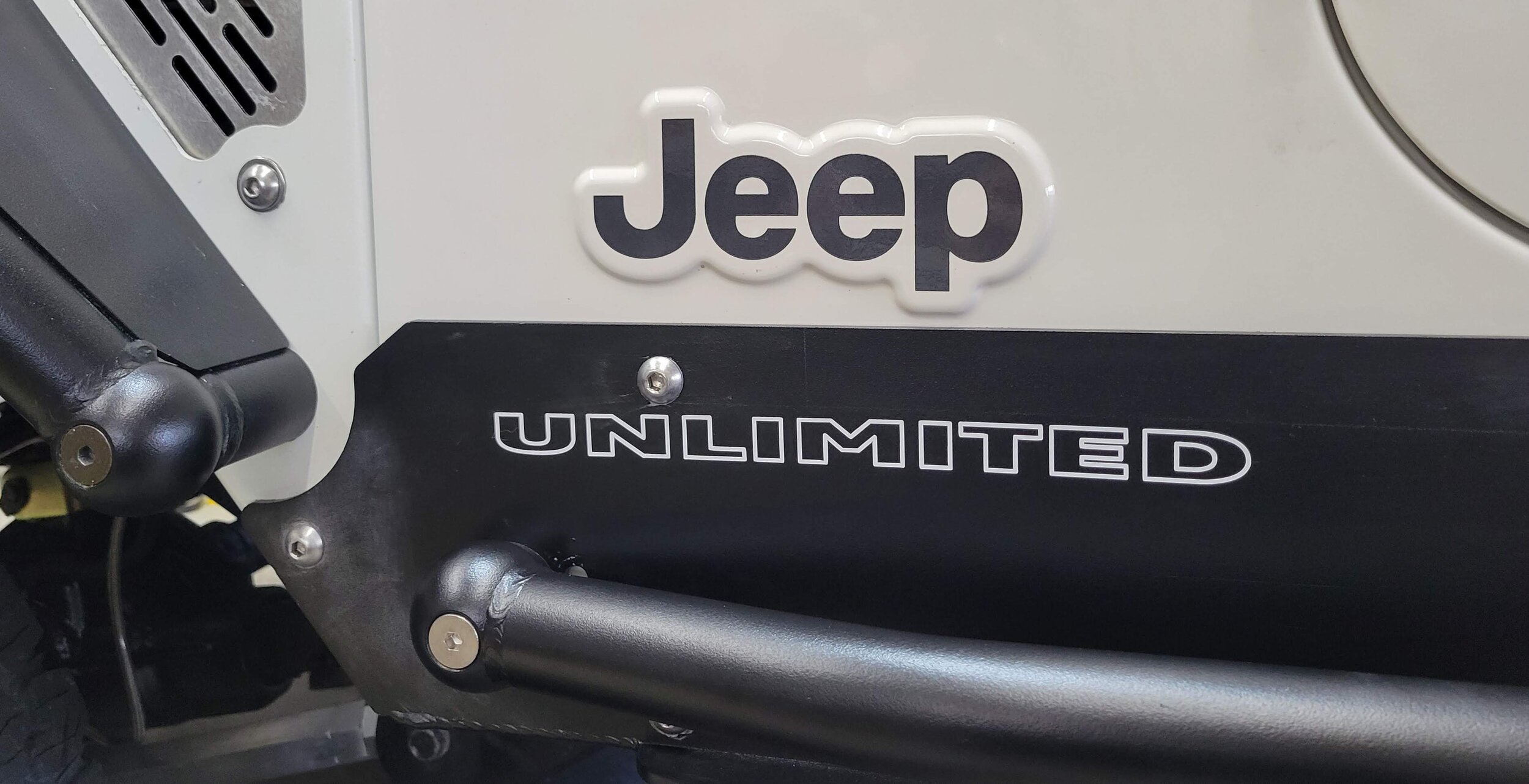 UNLIMITED ON JEEP.jpg