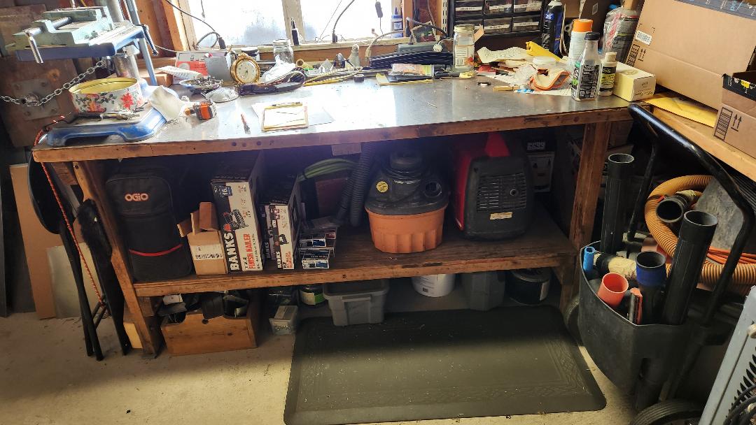 work bench2.jpg