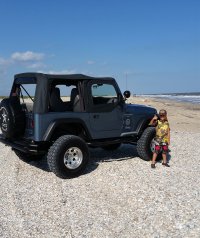 Hayden Shell Bank thumbs up.jpg