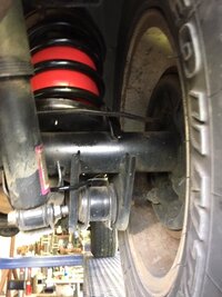 Jeep TJ air spring install 5.JPG