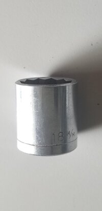 18mm socket.jpg