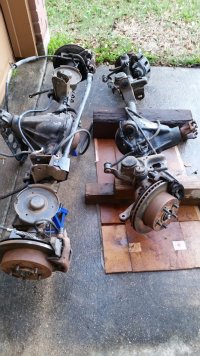 Dana 44's before Jan 13th.jpg