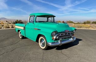 1957_Chevrolet_Cameo_right_front_profile-533x400-740x480.jpg