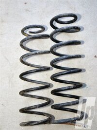 jeep-zj-and-tj-coilspring-comparison.jpg
