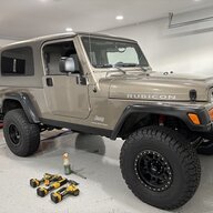 Hunters05lj
